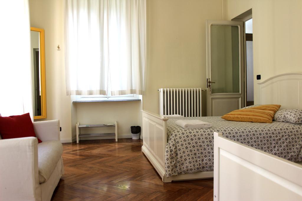 Gabriele 83 Bed and Breakfast Torino Eksteriør billede